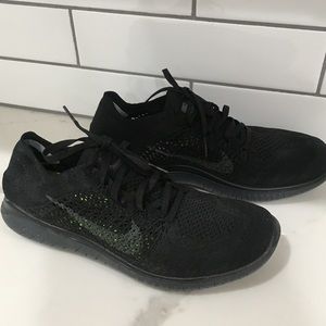 Mens Nike flyknit shoes